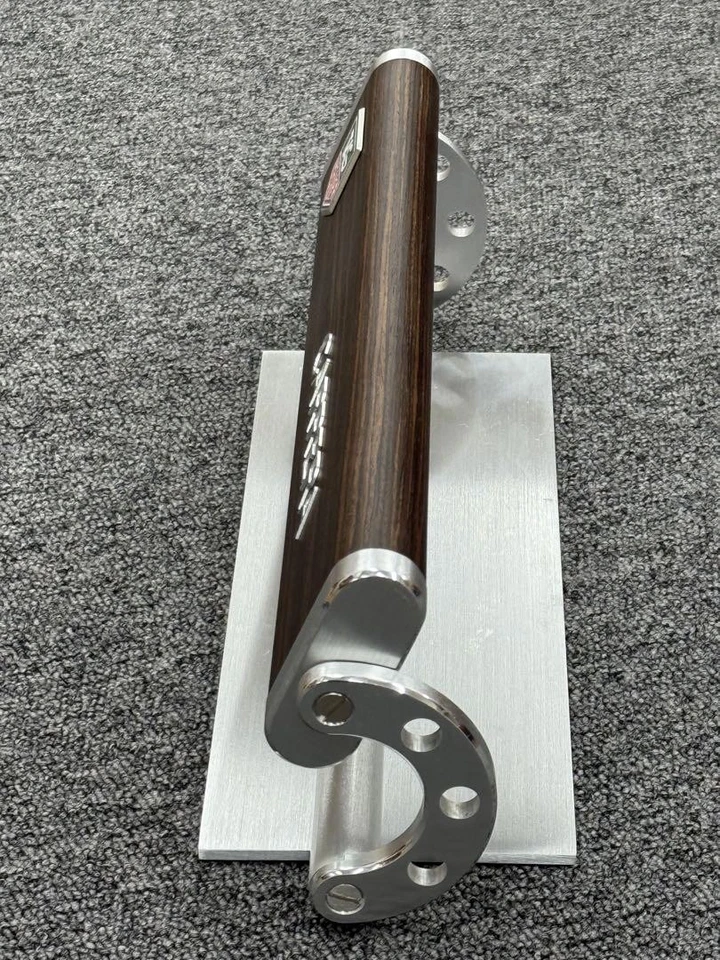 Letrero de escritorio con exhibición de concesionario TAG Heuer Carrera 40 cm aluminio y madera raro Foto 3 de 4