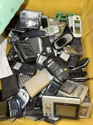10x Smartphone Mobiltelefone PDA Posten Konvolut für Bastler
