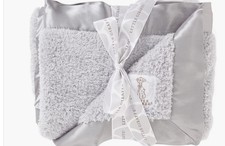 NEW 80 Little Giraffe Chenille Baby Blanket Silver 29" x 35"