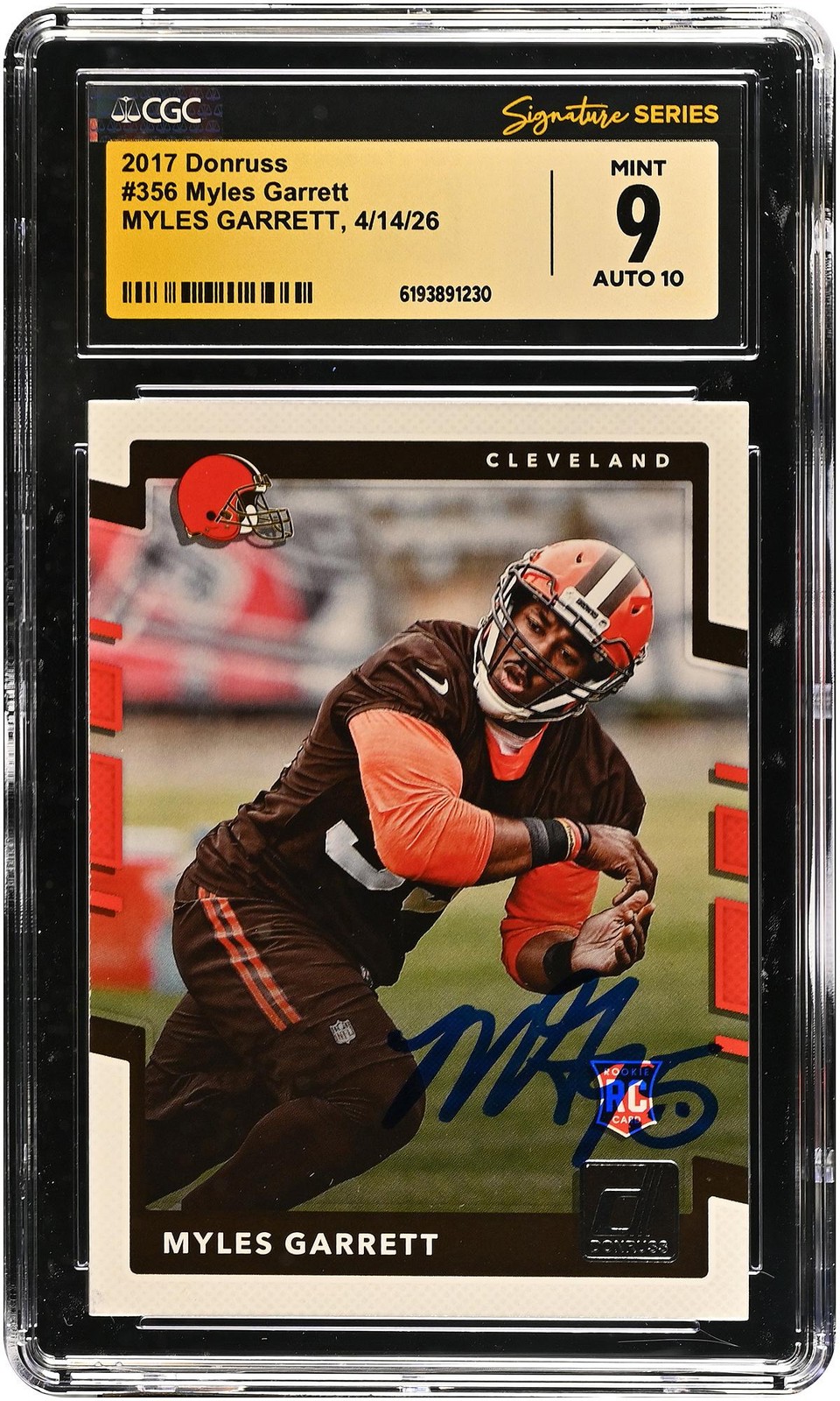 Autographed Myles Garrett Browns Football Slabbed Rookie Card Item#14699904 COA