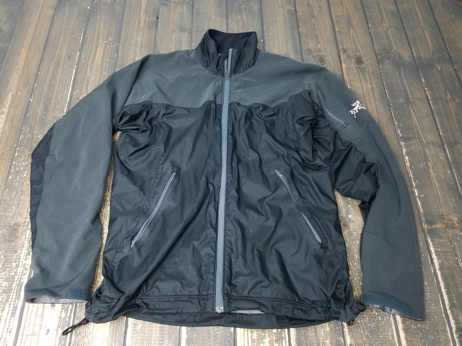 Giacca Arc'teryx vintage anni 90 uomo large S nera grigia foderata in pile conchiglia nera