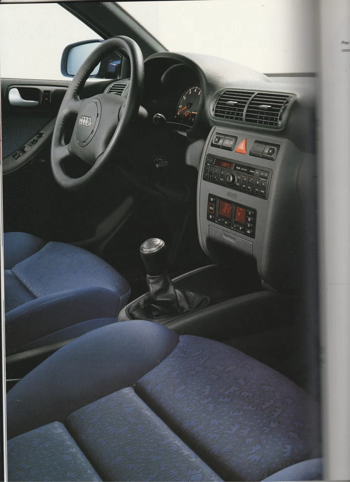 BROCHURE AUDI A3 - 07/1999 - Italian - cartellina - Immagine 4 di 4