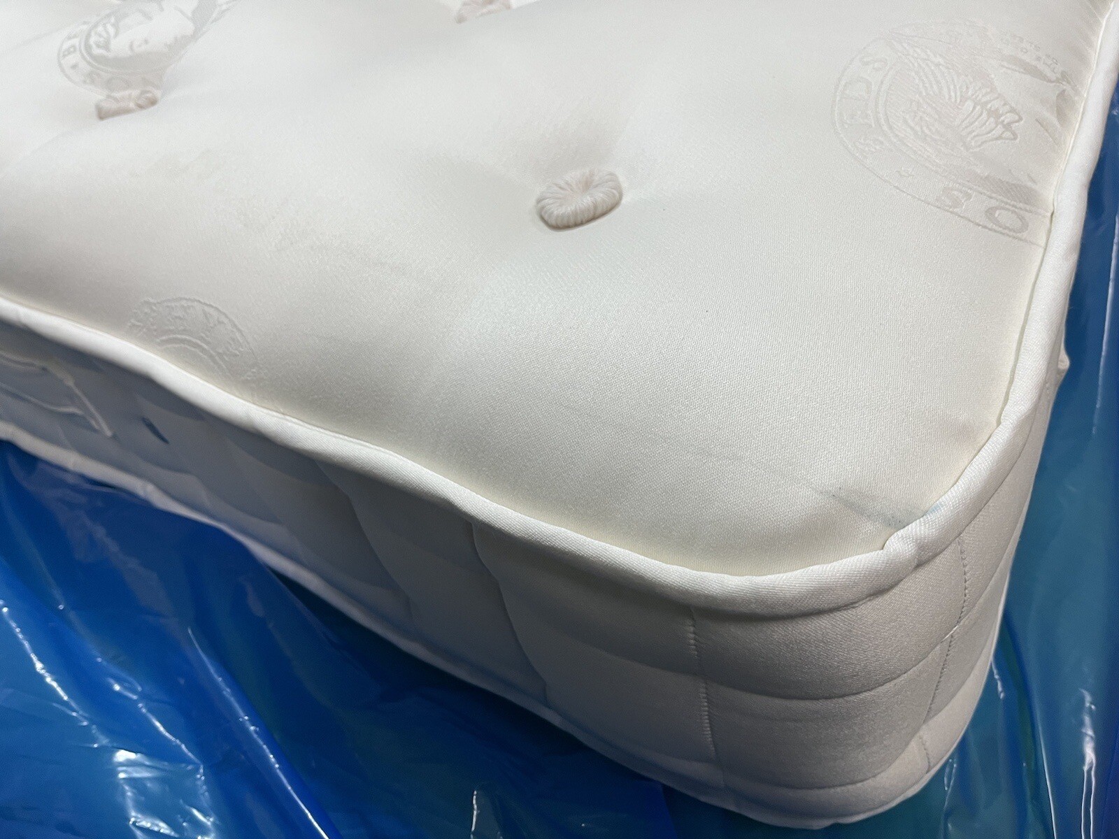 John Lewis Hypnos Elite 2800 Pocket Spring Mattress, Medium, Double RRP