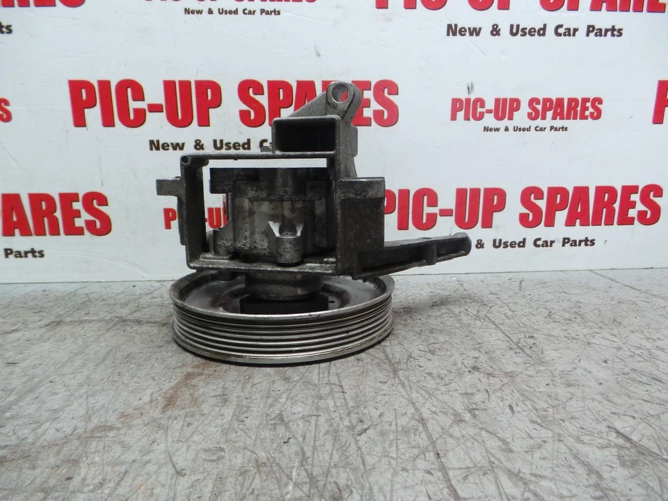 AUDI A4 1999-2001 Steering Pump 2.8 Petrol 078145255 / 8D0145156F - Imagem 4 de 4