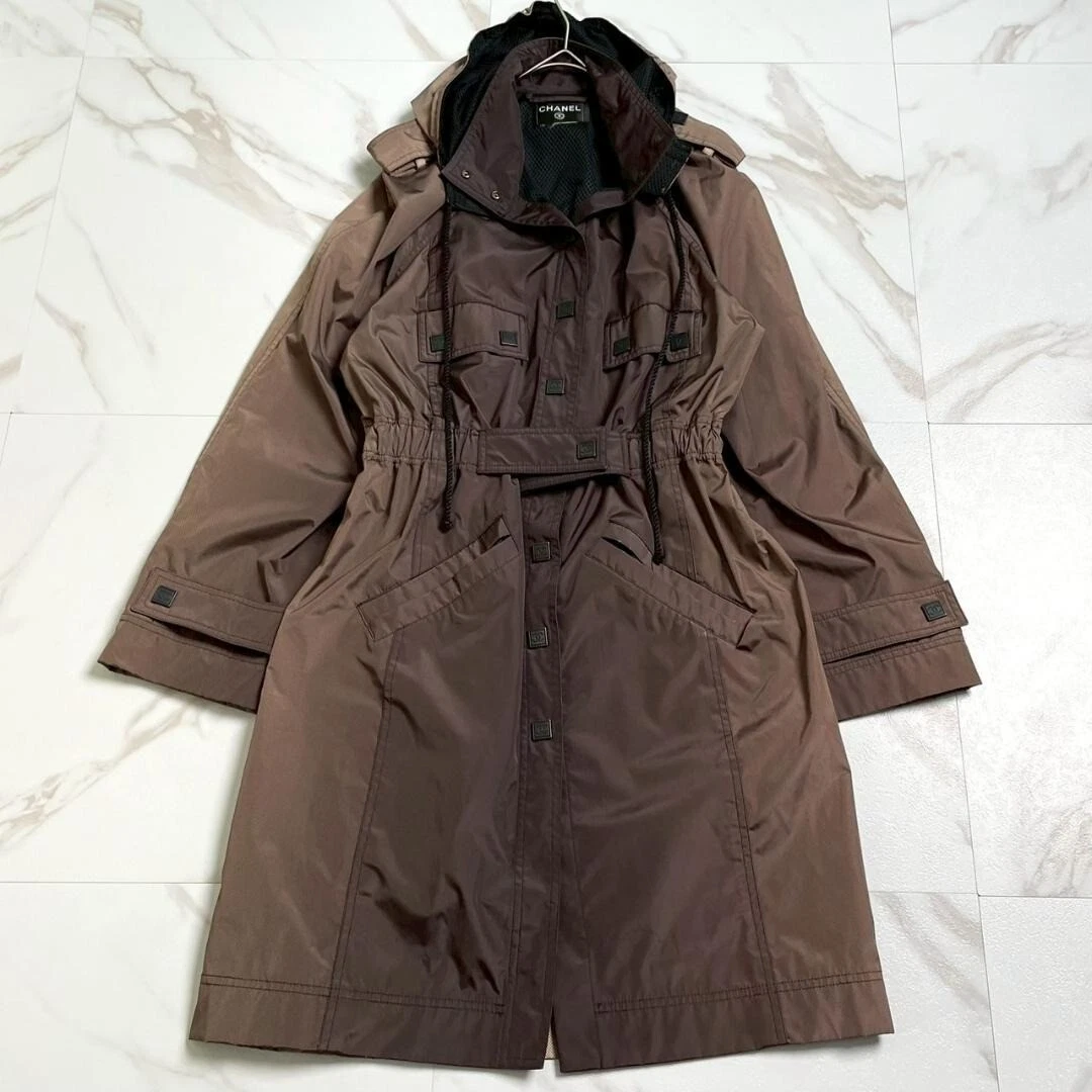 CHANEL CC Coco Button Trench Cappotto Impermeabile con Cappuccio Bicolore