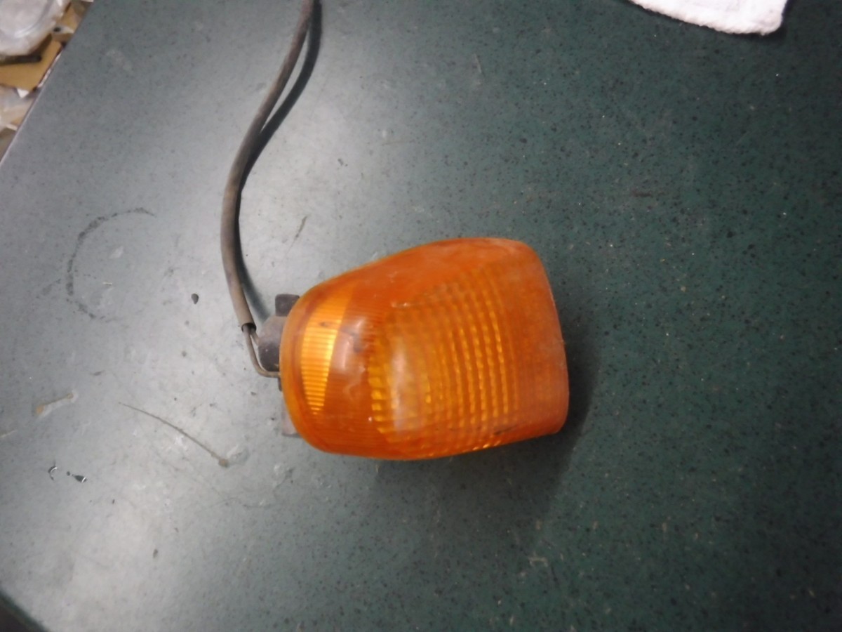 90-93 Kawasaki Ninja ZX11 ZX1100 OEM LH Rear Turn Signal 23040