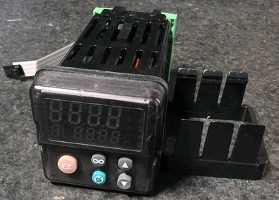 Watlow EZ-ZONE PM6C2CJ-AAAAARC Panel Mount PID Controller - Tested Excellent 