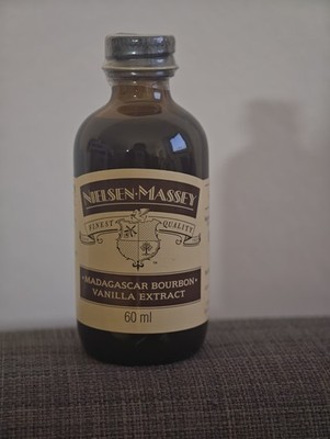 Nielsen massey madagascar bourbon Vanilla extract 60ml Oct. 2027