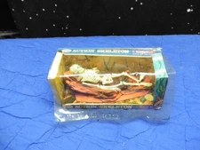 Vintage 70's Penn Plax Action Skeleton Red Rock Aquarium Decor Stands up