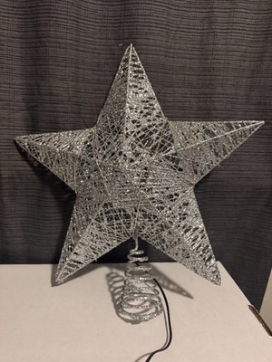 Light Up Star Christmas Tree Topper Multiple Flash Settings For The Lights.