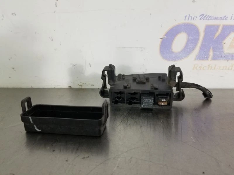 06 2006 LLINCOLN LT 5.4L ДВИГАТЕЛЬ ПРЕДОХРАНИТЕЛЬ КОРОБКА - Изображение 3 из 4