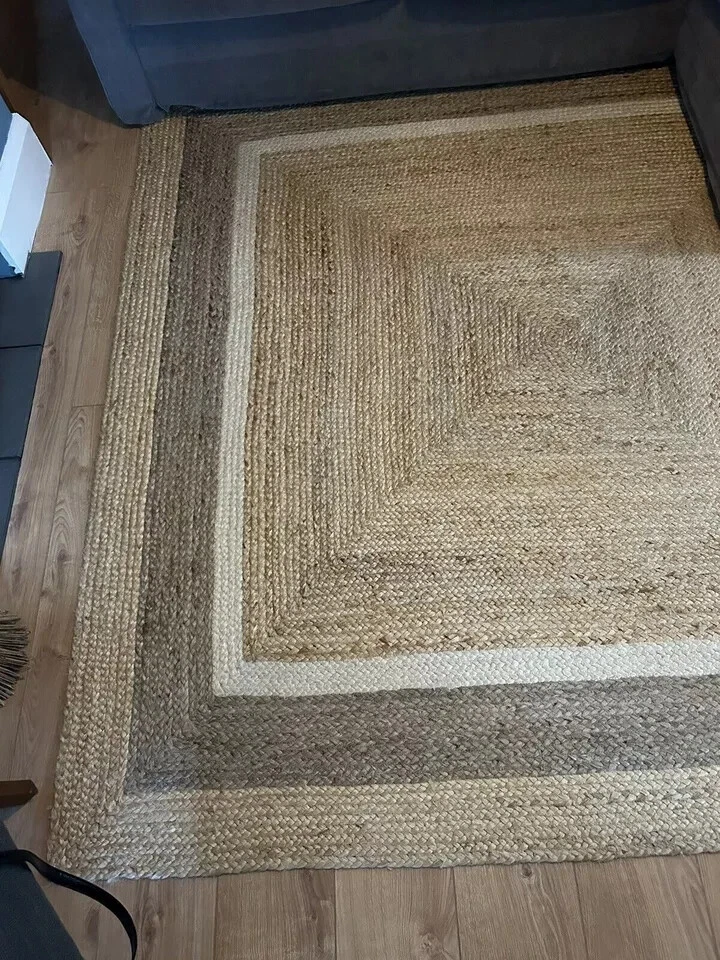 Handmade Braided Rikki Border Jute Rug – Coastal Vintage Floral for Living Room - Image 4 of 4