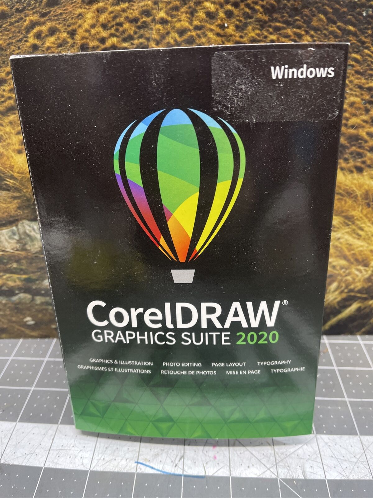 CorelDRAW Graphics Suite 2020 Full Commercial Retail Box Opened No Disc USA PC 