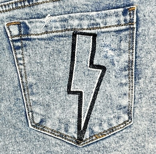 BlankNYC The Mini Astor Vintage High Rise Denim Shorts Raw Hem Drawings Girls 14 - Picture 10 of 10