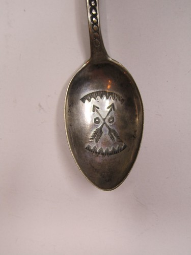 Vintage Sterling Silver Souvenir Spoon Native American Turquoise 4.25" - Picture 3 of 4