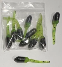10 PK. BnM 1 1/2" Black/Chart RIBBED Pepper Shad  SOFT PLASTIC CRAPPIE BRIM BAIT