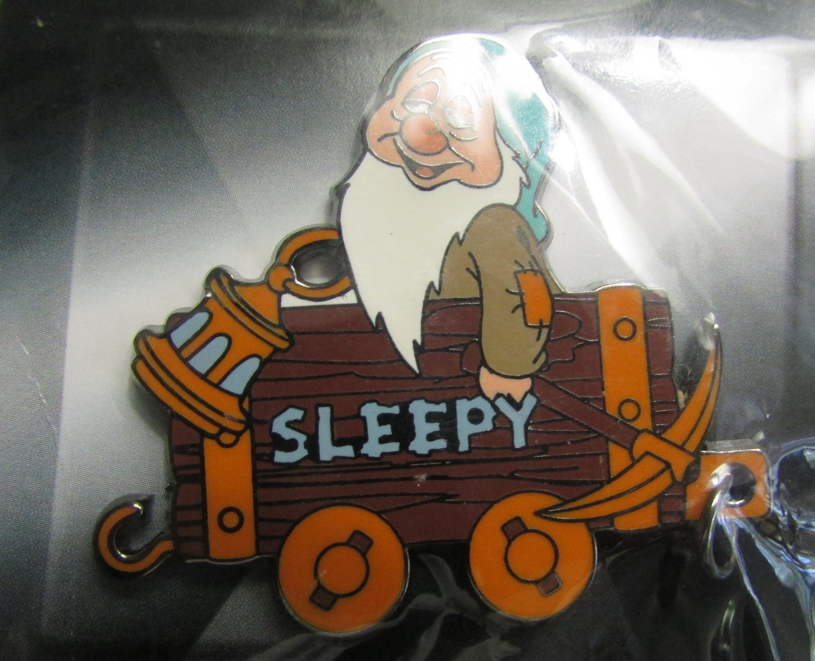 Disney 100 Years of Dreams #46 Sleepy 1937 Seven Dwarfs Pin