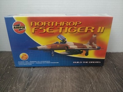 Airfix Northrop F5E Tiger II 1:72 Scale Aircraft Model Kit 02020 (2003) Open Box