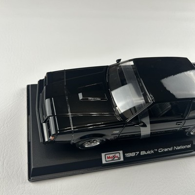 1987 Buick Grand National 1:18 Diecast Model Car Maisto Special