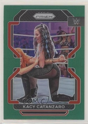 2022 Panini Prizm WWE Green Prizm Kacy Catanzaro #185 et0