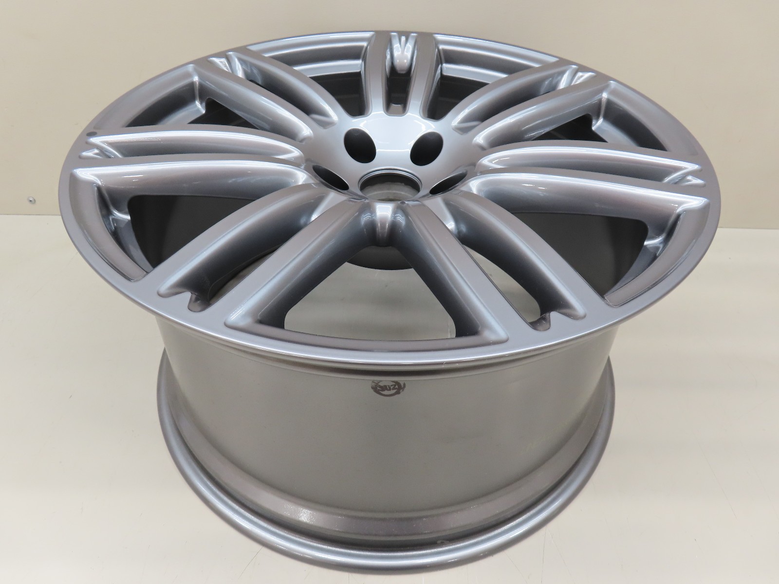 MASERATI GHIBLI 20X10.5J REAR RIM FACTORY OEM