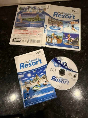 Wii Sports Resort Nintendo Wii CIB Complete w/Manual & Inserts - Tested