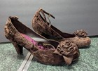 Rocket Dog women Brown Velvet Heels 8.5 Removable Ankle Strap W/Floral Embellish — photo 3