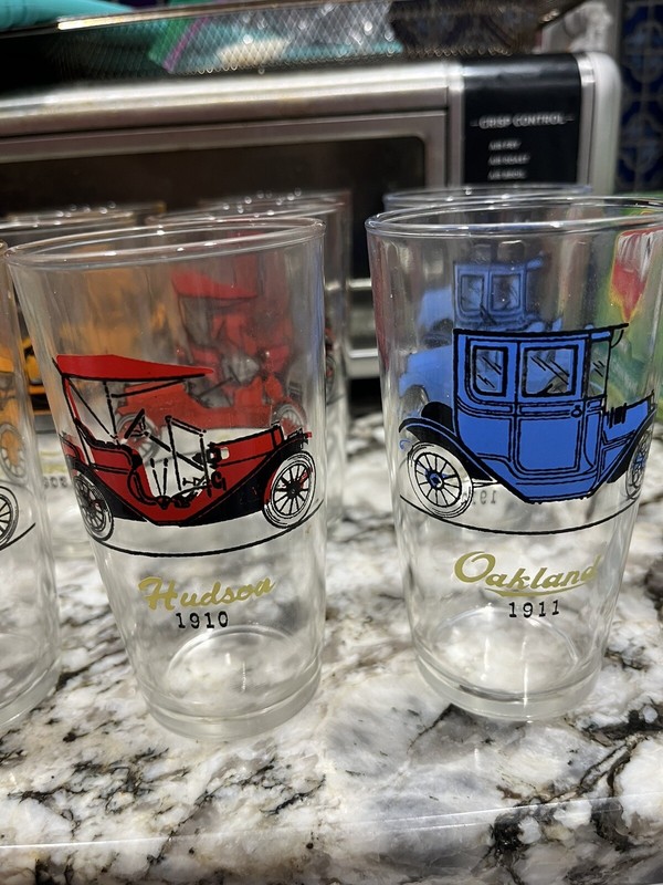 Vintage Hazel Glass Classic Cars 12 Drinking Glasses Hudson Maxwell Ford Stutz