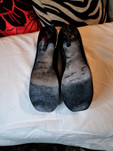 Shine back Pumps Size 7 - Picture 4 of 4
