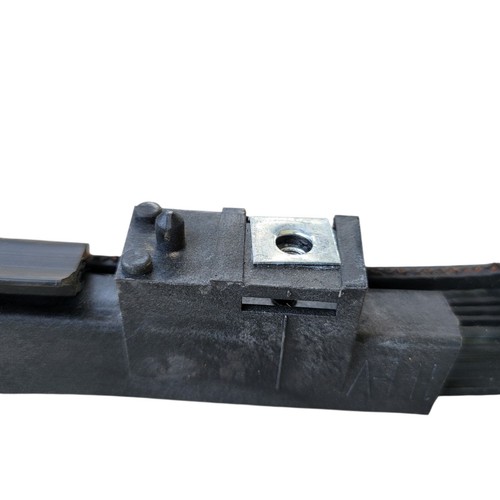 Weatherstrip Driver Side Front Door Window Channel GM 15103321 Silverado - Picture 4 of 11