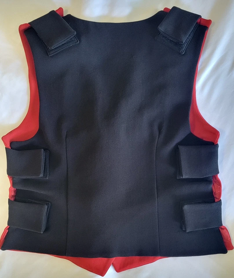 Moschino Cheap and Chic Red and Black Vest Women's Size 6 Rayon Acetate MOD - Image 4 of 4