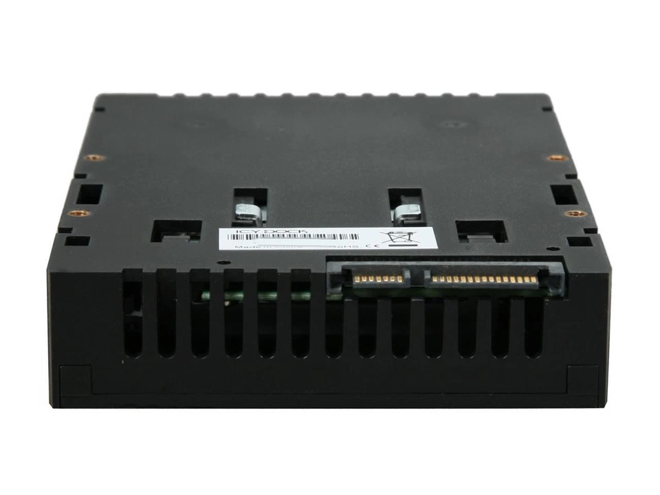 Icy Dock MB882SP-1S-1B | 2.5" to 3.5" Bay SATA HDD & SSD Converter / Mounting - Image 4 of 4