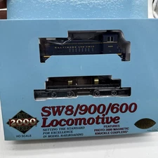 Proto HO Scale B&O Baltimore & Ohio Chessie #9400 SW8/900/600 item 30056