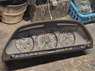 89-91 Mercedes W126 420SEL 560SEC Instrument Cluster Speedometer 1265424160 203K