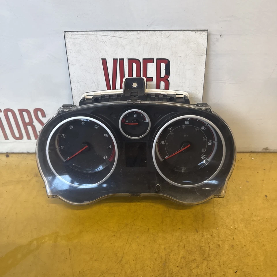 Vauxhall Corsa D Lock Kit ECU Transponder Key Set 1.4 A14XER 55582039 13367921 - Image 2 of 4