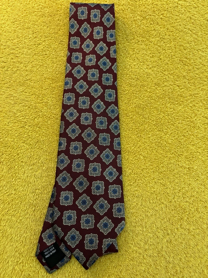 Corbata de seda tejida roja rubí PAL ZILERI 3,5" W X 59" L hecha en Italia USADA Foto 2 de 4