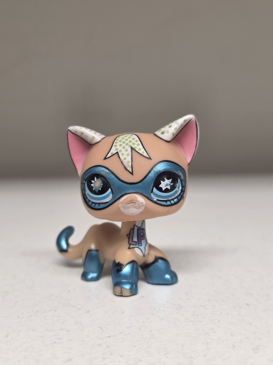 Littlest Pet Shop REPLICA Comic Con Shorthair Superhero Cat LPS