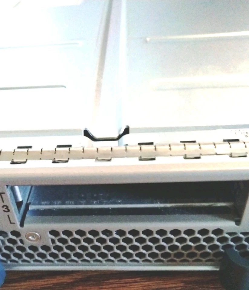 Cisco UCS-B440-M2 B440 M2 Blade Server 32 Cores W/Intel 09E74860 - Image 4 of 4