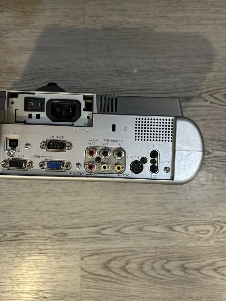 Used Hitachi Projector CP-S235 Multimedia LCD Projector 1500 Lumens -No cables  - Image 4 of 4