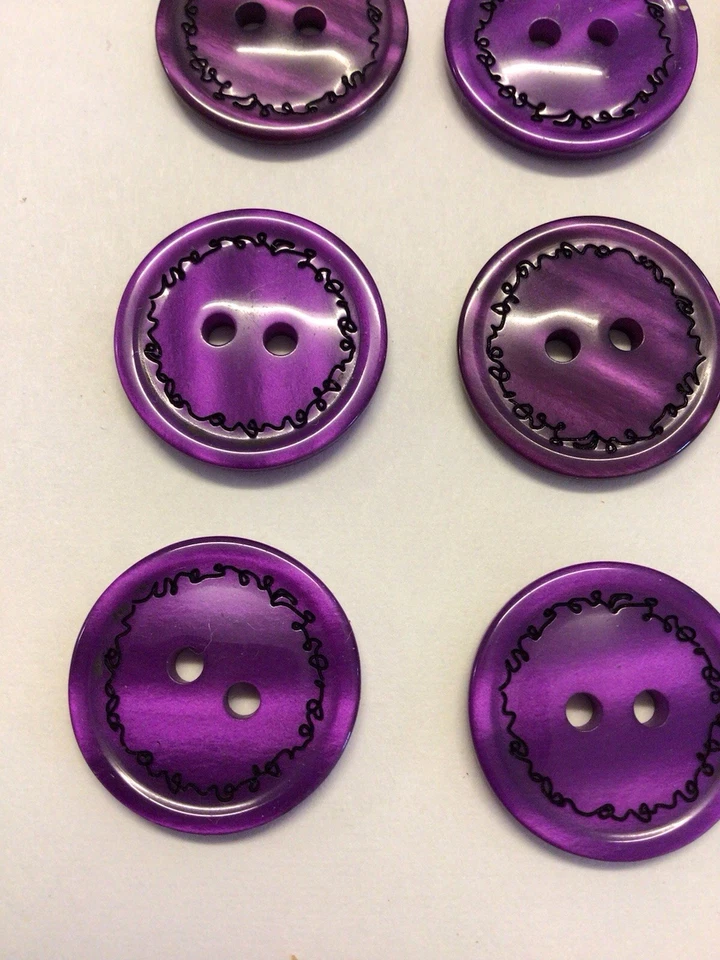 12 x 20mm Deep Purple With Black Outline 2 Hole Buttons Sewing/Knitting/Crafts - Image 2 of 3