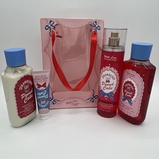 Bath  Body Works Strawberry Pound Cake 4 Pc Gift Set Bag Lotion Mist Wash NWT