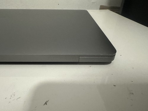 Apple MacBook Pro 16'' Core i9 2.3GHz 1TB SSD 16GB RAM MVVK2LL/A Gray 2019 - Afbeelding 12 van 23