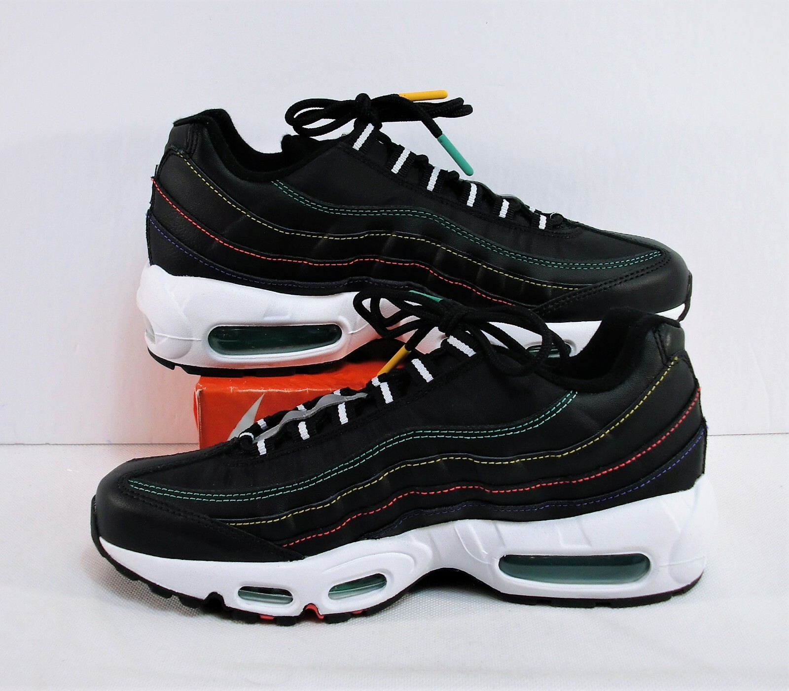 air max 95 windbreaker