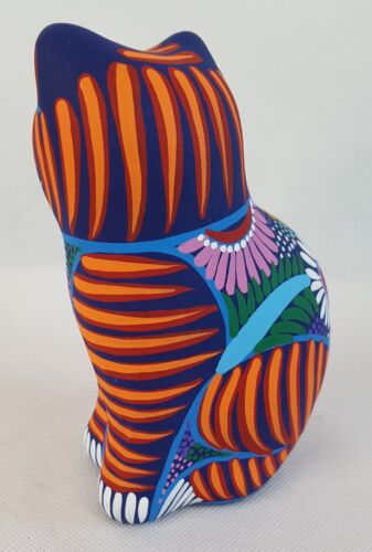 Mexican Hand Painted Clay Pottery Cat 5.5"H Folk Art - Picture 7 of 14