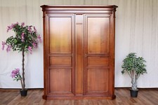 Nr.1957 JP-Ehalt Dielen-, Bauern-, Kleiderschrank Nussbaum Vollholz