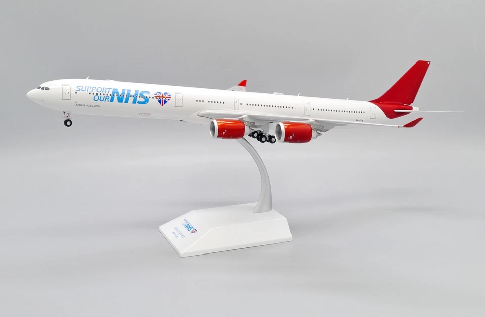 Modelo diecast JC Wings 1:200 Maleth-Aero Airbus A340-600 'Thank You NHS' 9H-PPE Foto 3 de 4