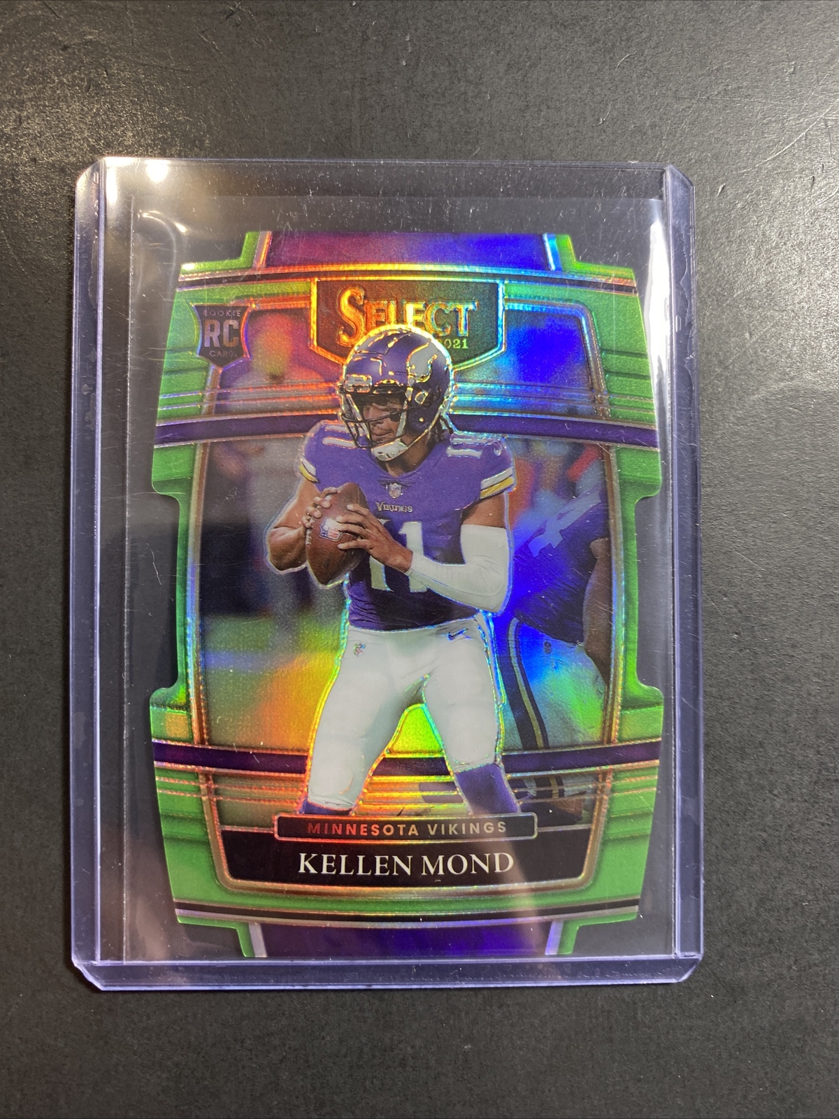 2021 Panini Select Kellen Mond Concourse Neon Green Die-Cut PRIZM /349 #64 RC