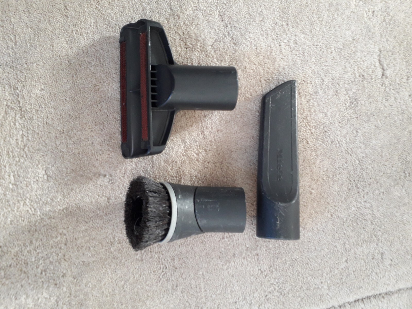 Miele Power Plus vacuum cleaner Model S8310 black good condition spare