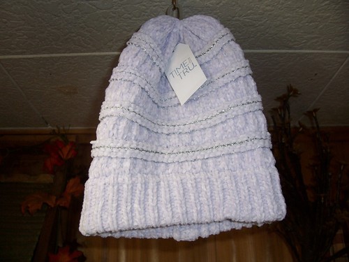 TIME AND TRU LADIES BEANIE LIGHT PURPLE 