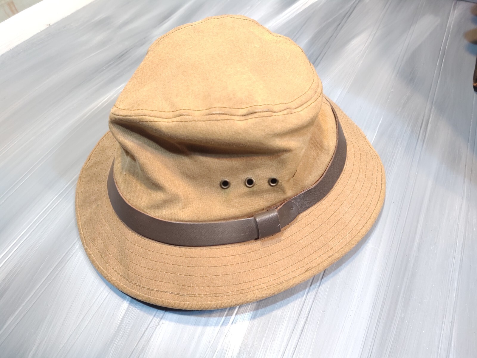 CC Filson Waxed Cotton Large Tin Cloth Packer Hat with Vintage Leather Trim USA Made